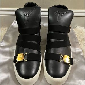 Stylish Giuseppe Zanotti Sneakers -Size US14 -BRAND NEW -Original GZ Bag!!!